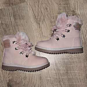 Pink Fur-Lined Boots with Star Accents